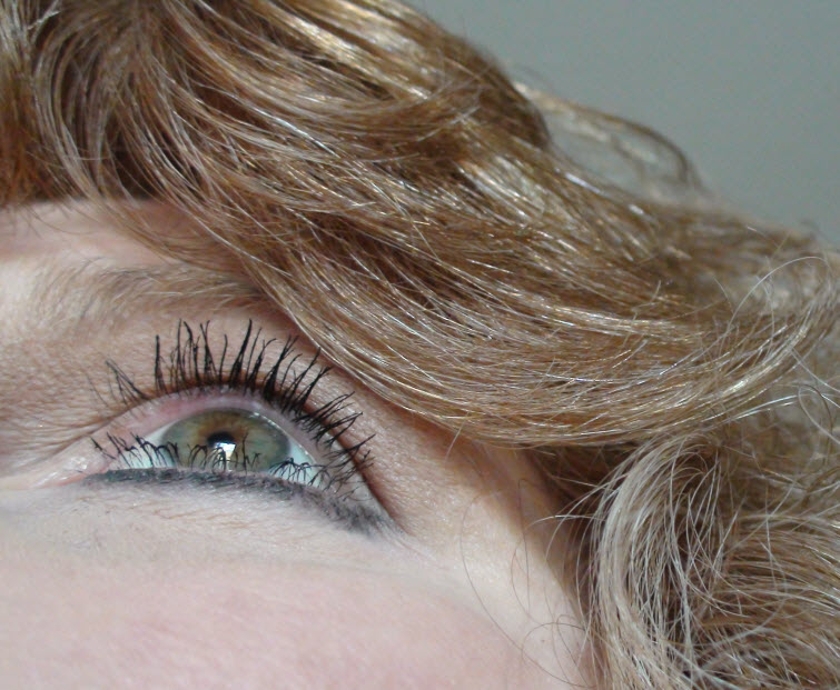 hazel green eyes red hair 6